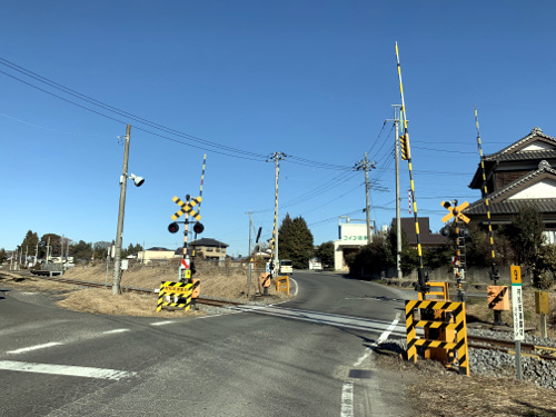 村松街道踏切