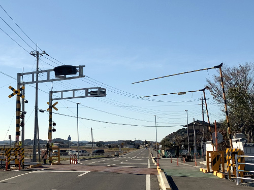 谷河原踏切