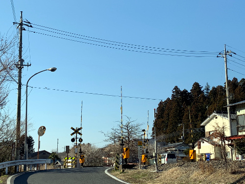 嵯峨草踏切