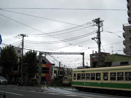 飛鳥山停留所