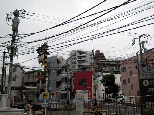 鬼子母神前停留場