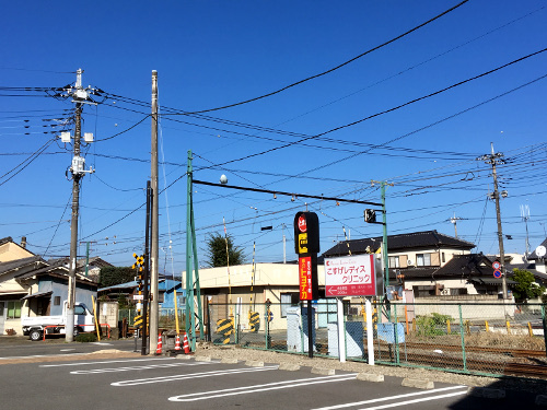 上州富岡駅西側